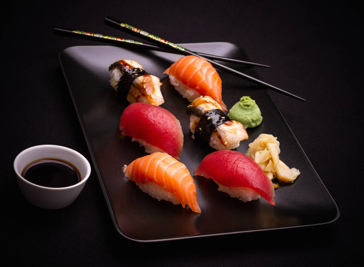 Sushi-3-4.jpg